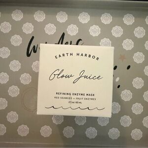Earth Harbor Glow Juice Refining Enzyme Mask